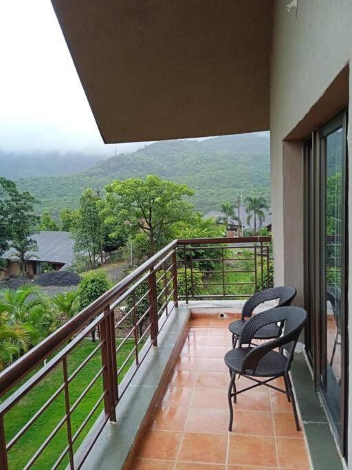 Soul Tree Deluxe Villa 106 Lavasa Buitenkant foto
