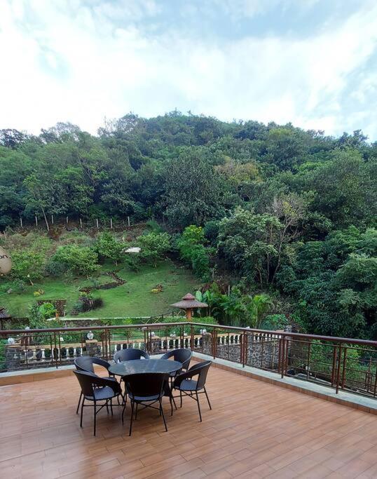 Soul Tree Deluxe Villa 106 Lavasa Buitenkant foto